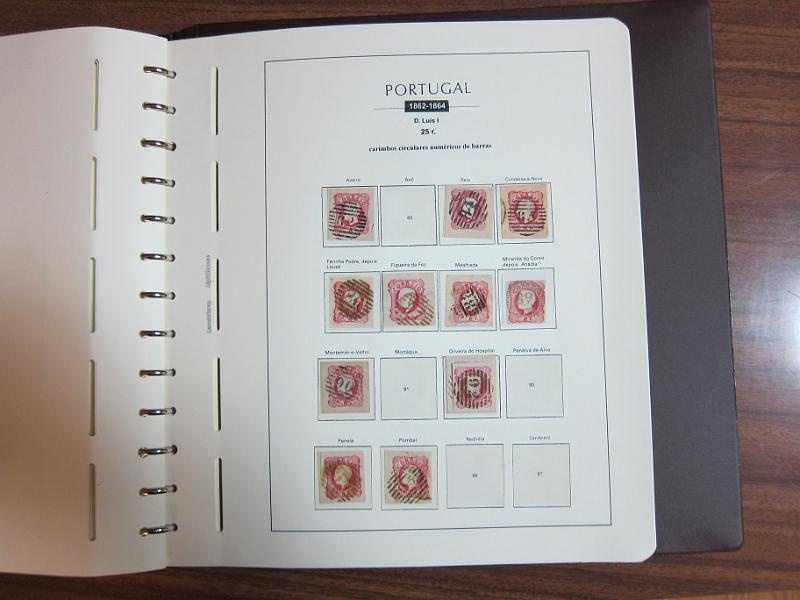 0015 (71).jpg -     Lote:    15      Marcofilia      Lotes Especiais       Descrição:      Portugal.   Colecção especializada de marcas numéricas das 1.ª e 2.ª reformas em selos de 25 reis, desde D. Maria II até D. Luís I, de frente. Lote a ver.        Lote       Valor Base:     &euro; 1.500,00     Valor Venda:     &euro; 3.000,00     